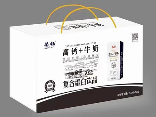 高鈣+牛奶復(fù)合蛋白飲品